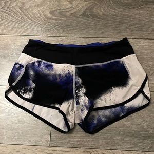 Lululemon tie dye women’s shorts